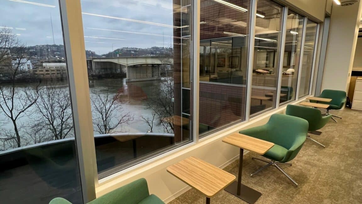 Individual workspaces where employees can go to enjoy a view of the city